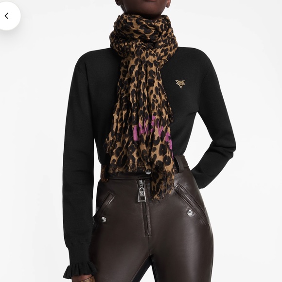 100% Authentic LOUIS VUITTON Leopard Print Cashmere Silk Scarf Wrap - Picture 12 of 15